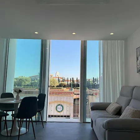 Apartamento White River View 208 *